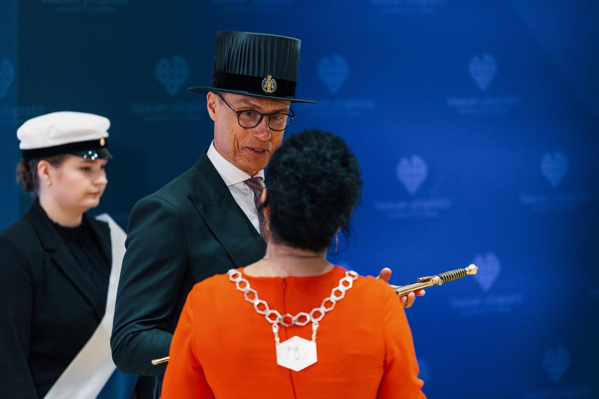 Presidentti Alexander Stubb ja rehtori Minna Martikainen